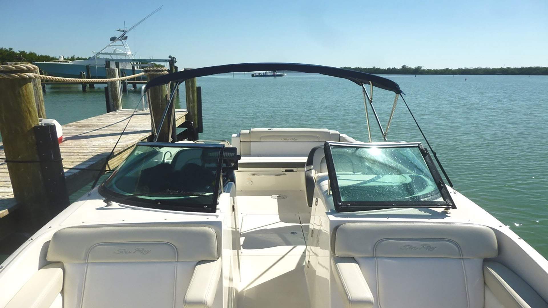 Sea Ray 2600 Sundeck Deckboat boat rental in Cape Coral
