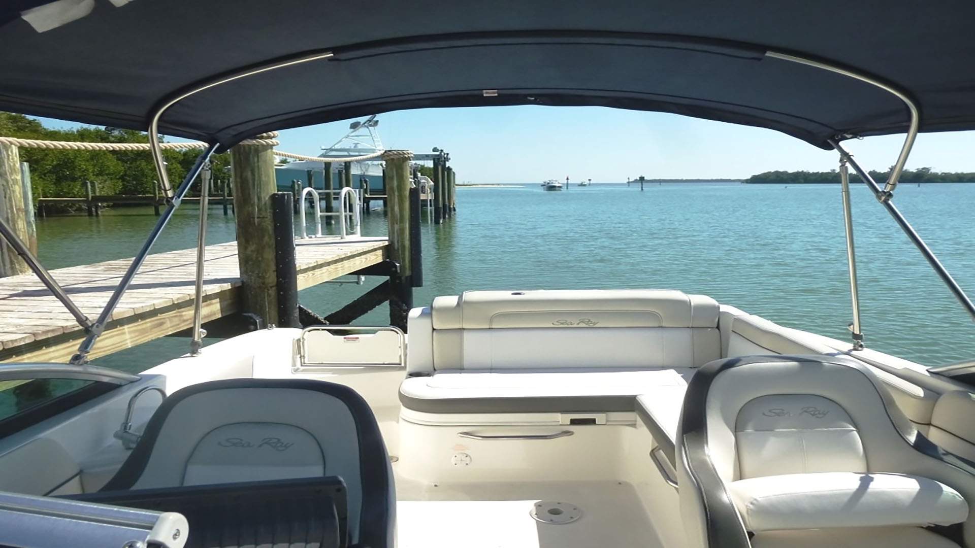 Sea Ray 2600 Sundeck Deckboat boat rental in Cape Coral