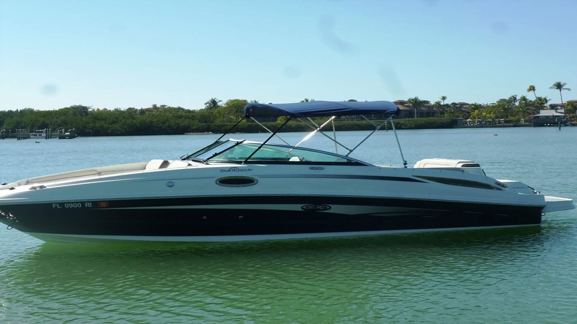 Sea Ray 2600 Sundeck Deckboat boat rental in Cape Coral
