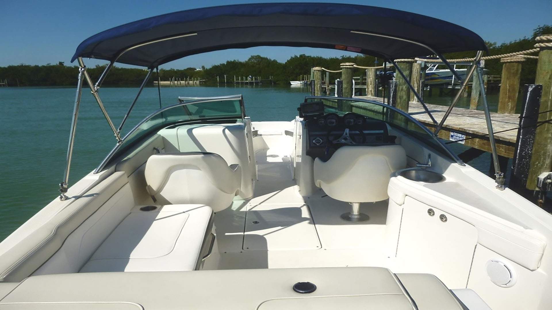 Sea Ray 2600 Sundeck Deckboat boat rental in Cape Coral