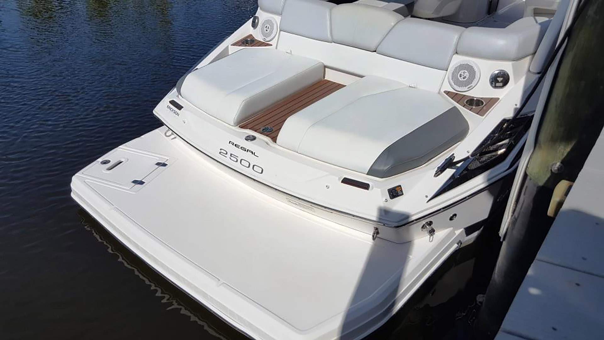 Regal 25 FasTrac Bowrider boat rental in Cape Coral