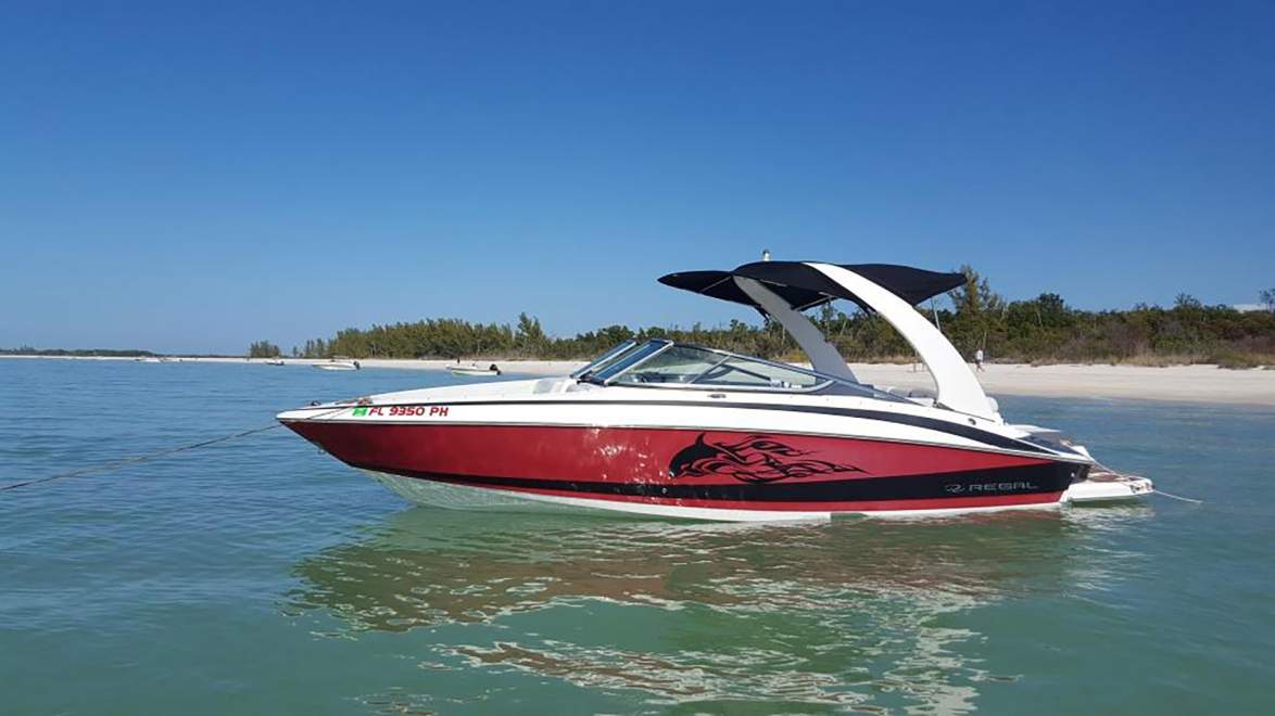 Regal 26 FasTrac Bowrider