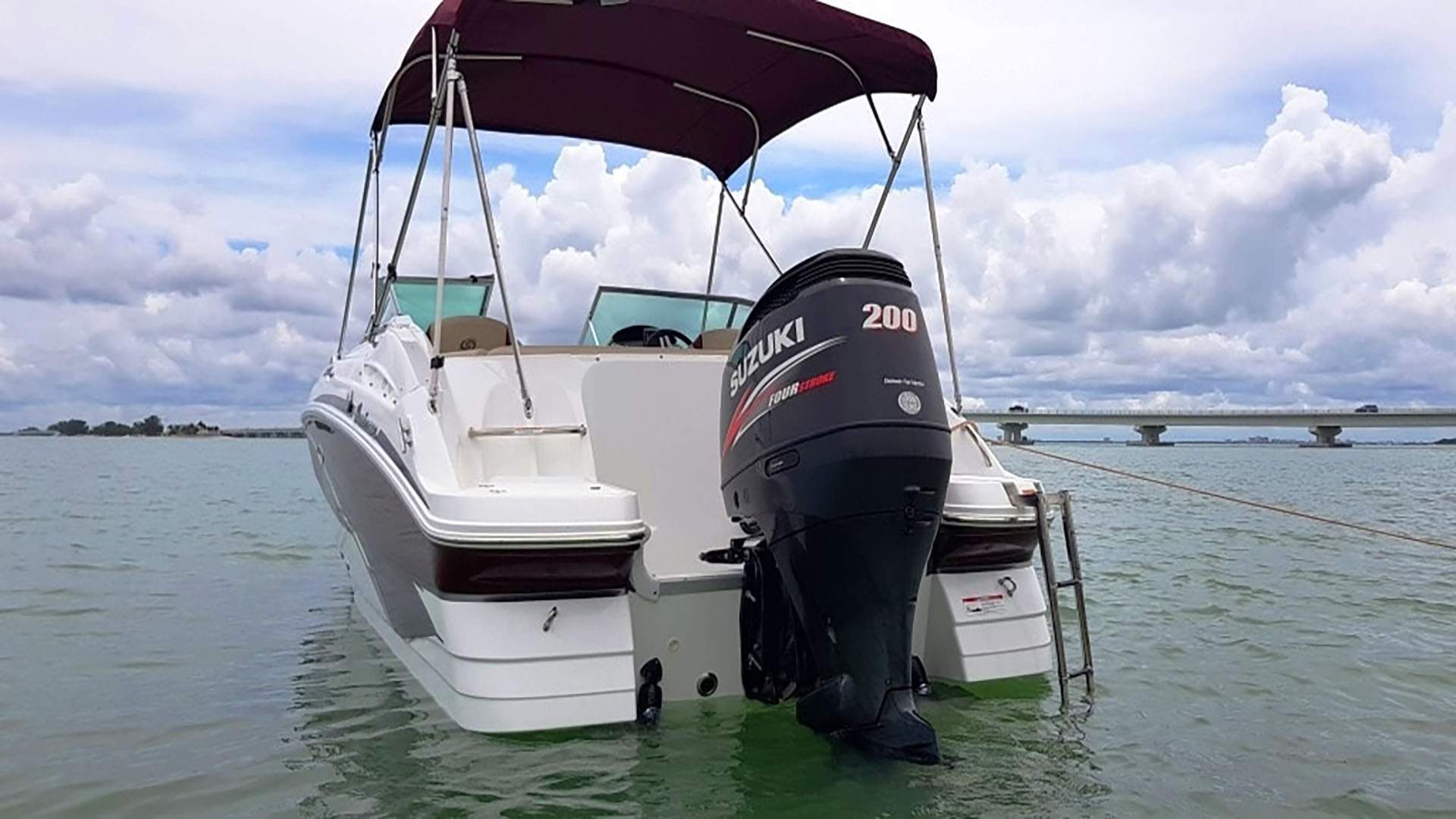Hurricane Sundeck SD 220 Deck Boat boat rental in Cape Coral