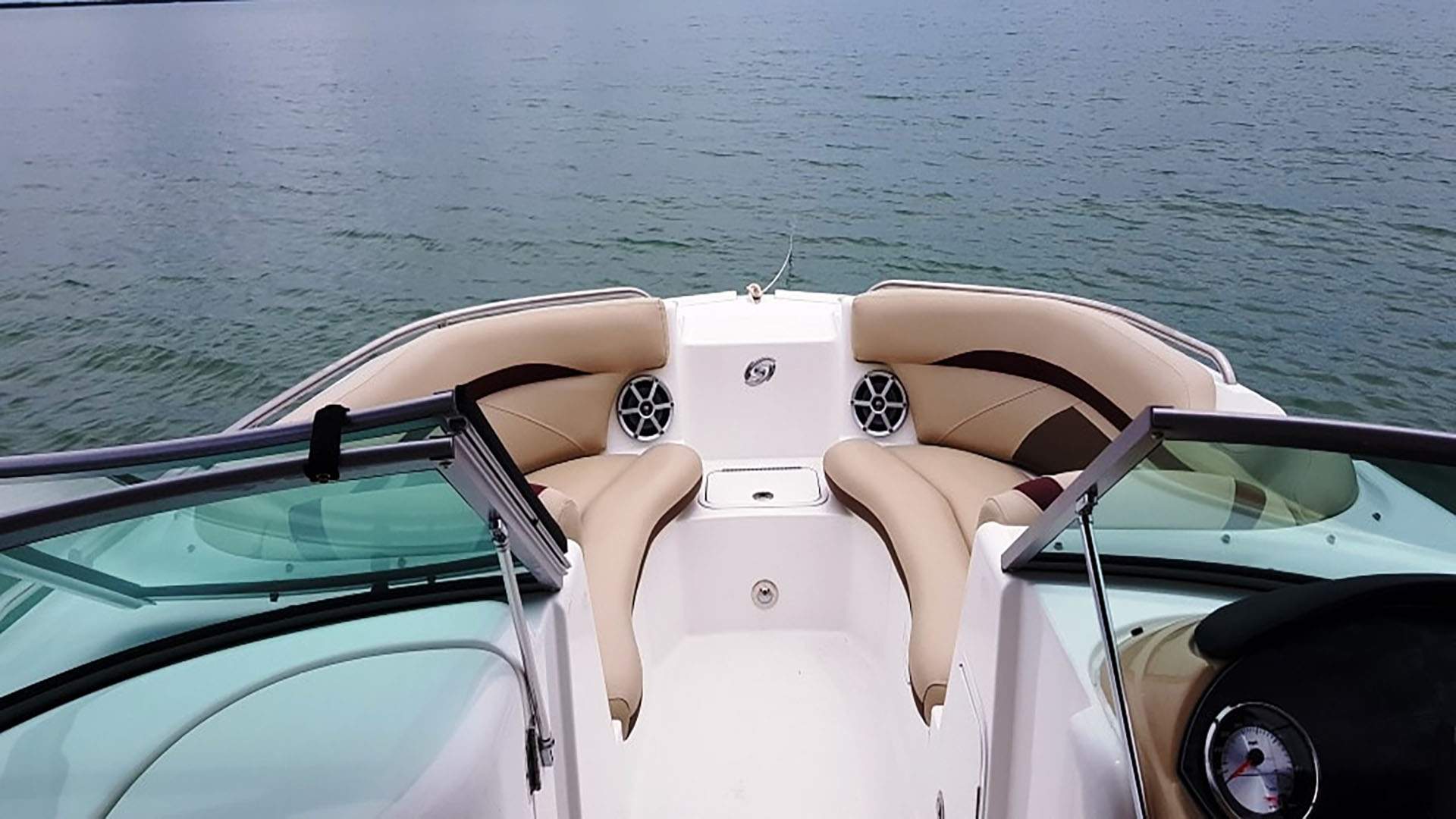 Hurricane Sundeck SD 220 Deck Boat boat rental in Cape Coral