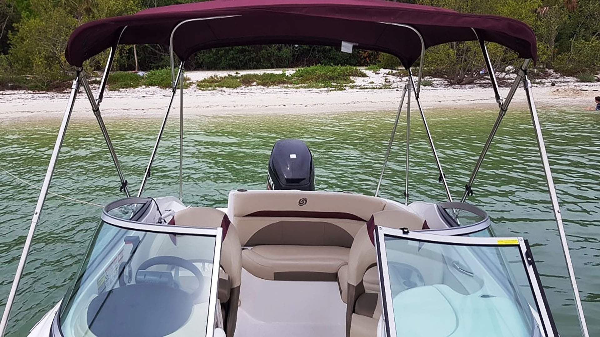 Hurricane Sundeck SD 220 Deck Boat boat rental in Cape Coral