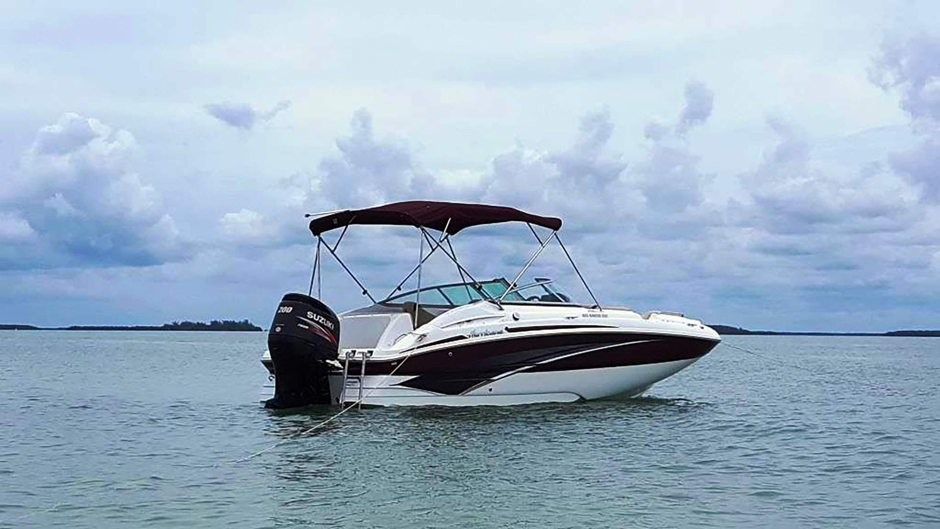 Hurricane Sundeck SD 220 Deck Boat boat rental in Cape Coral