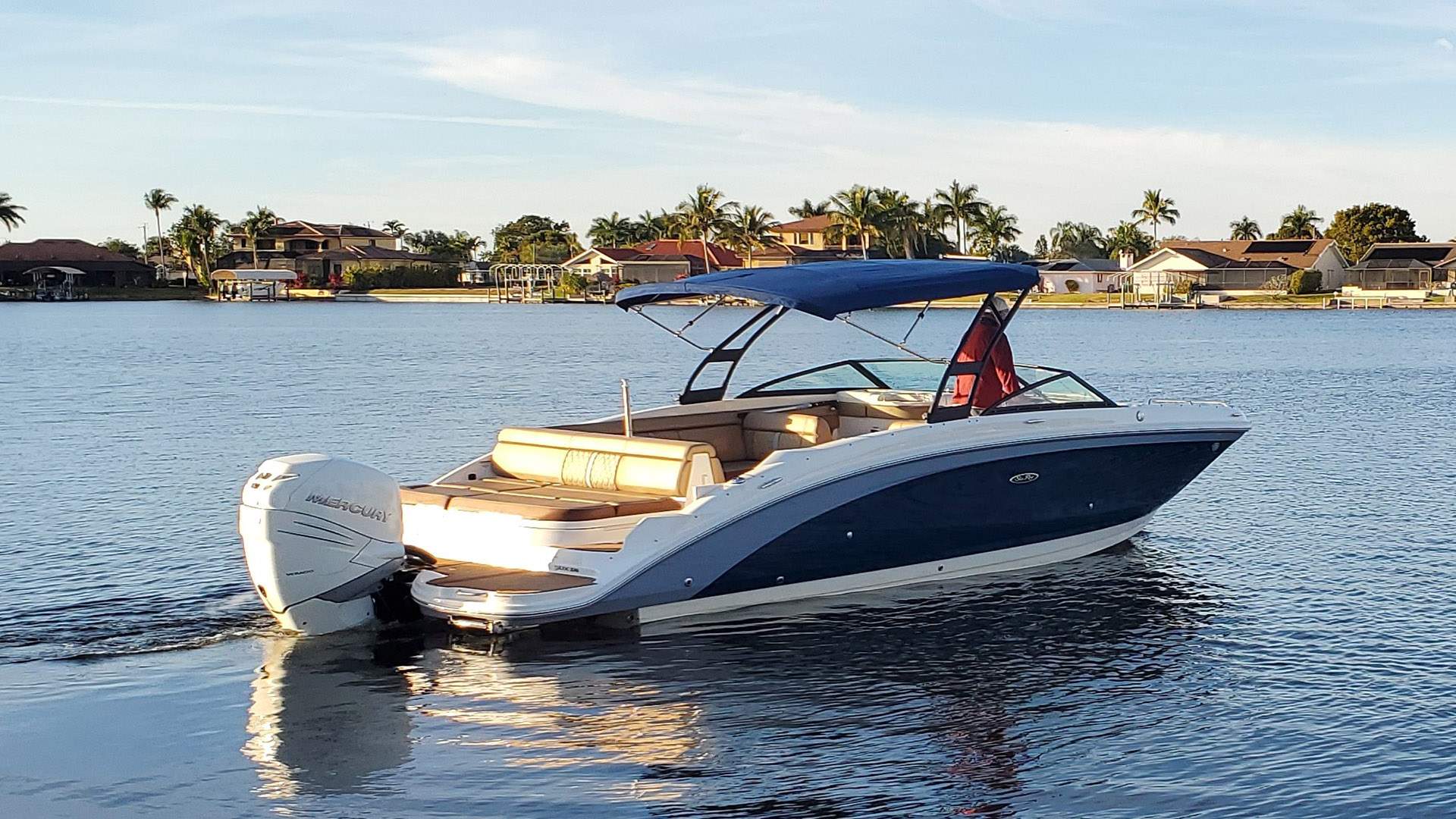 Sea Ray 270 SDX II Deck Boat boat rental in Cape Coral