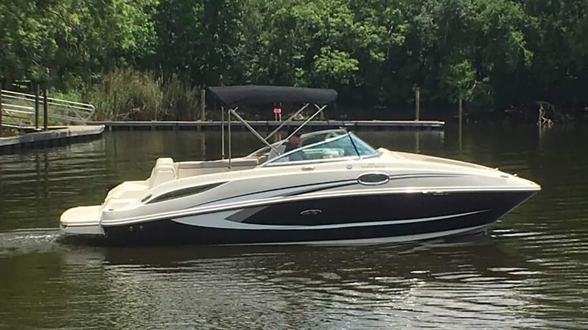 Sea Ray 260 Sundeck Deckboat boat rental in Cape Coral