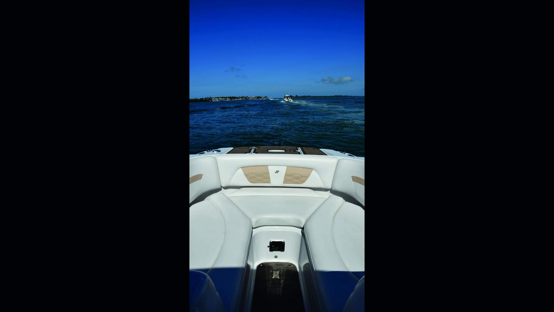 Four Winns HD 240 Bowrider boat rental in Cape Coral