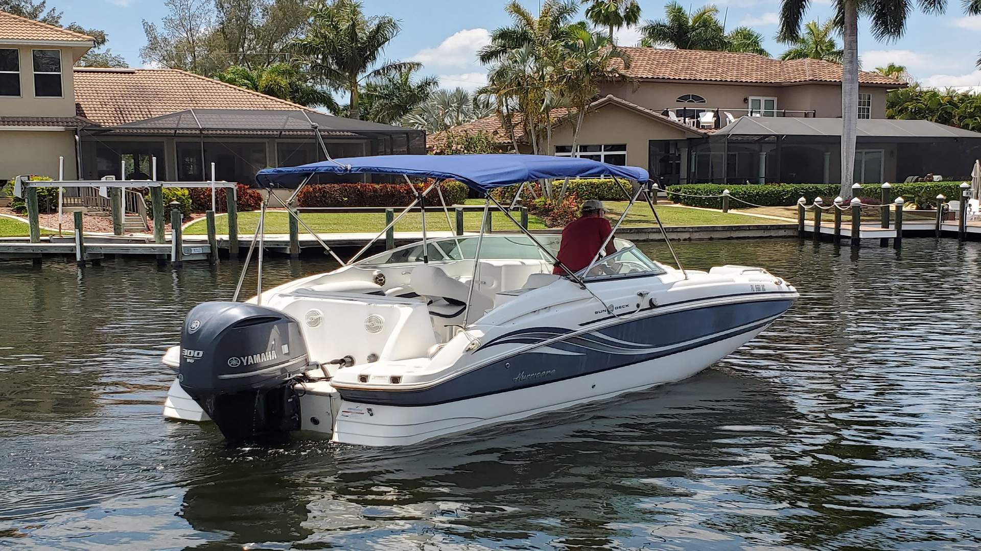 Hurricane Sundeck 2400 OB Deck Boat boat rental in Cape Coral