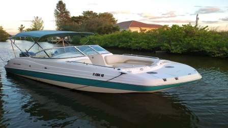 Hurricane Sundeck 237 Deck Boat