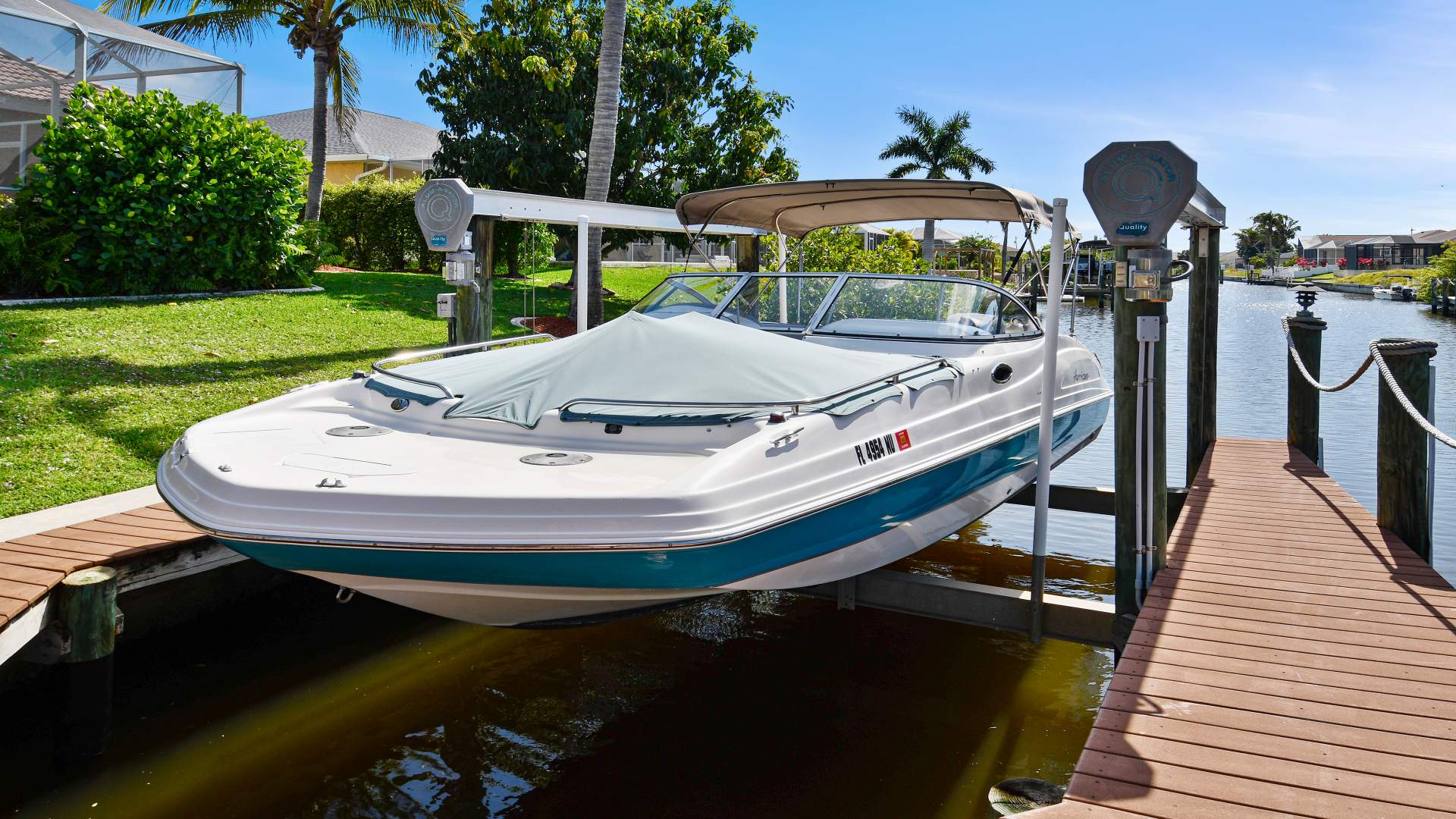 Hurricane Sundeck 237 Deck Boat boat rental in Cape Coral
