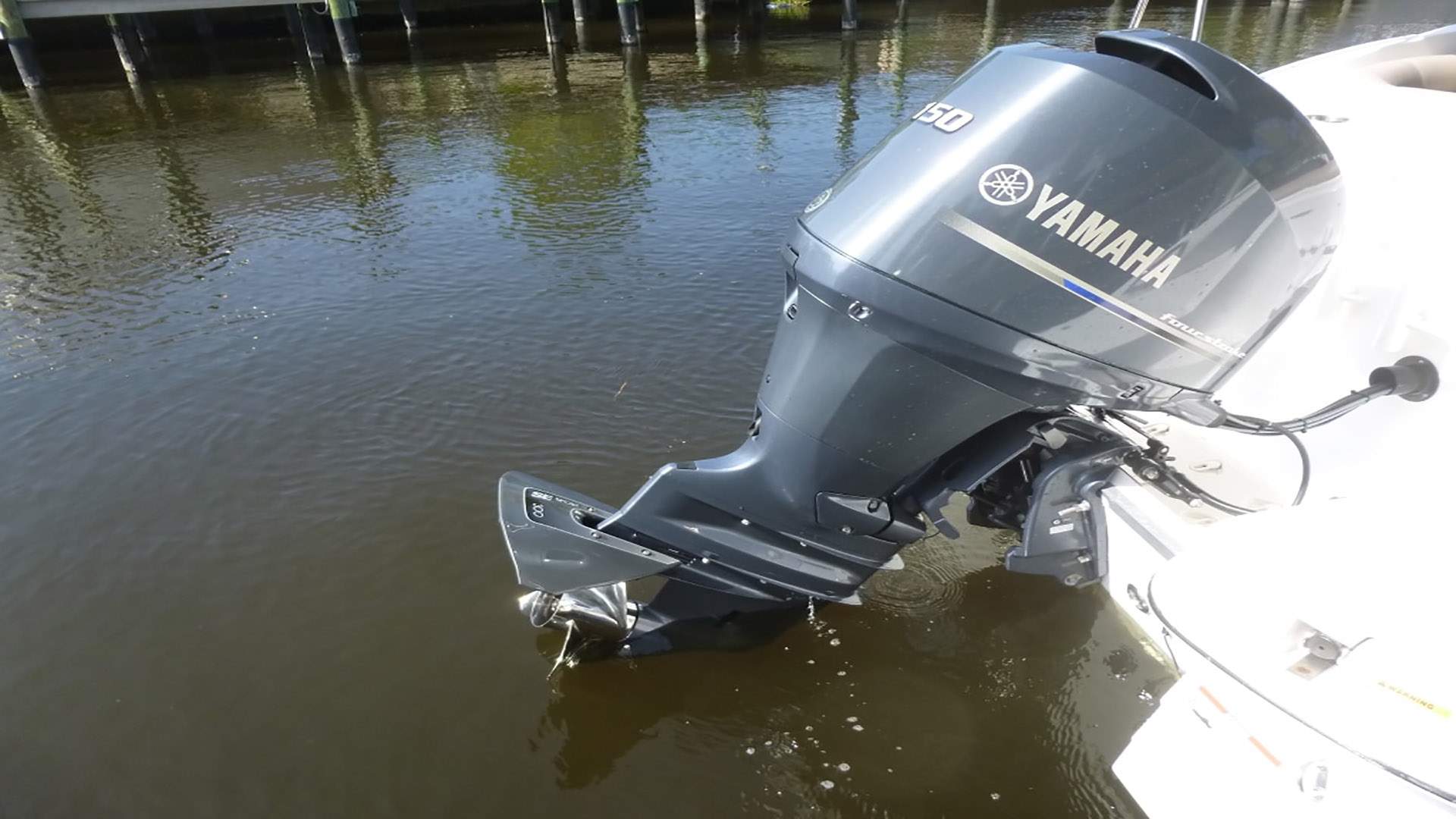 Hurricane Sundeck 2200 Deck Boat boat rental in Cape Coral